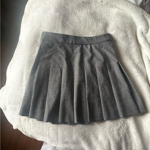 Sunday Best Grey Pleated Skirt - Size 0